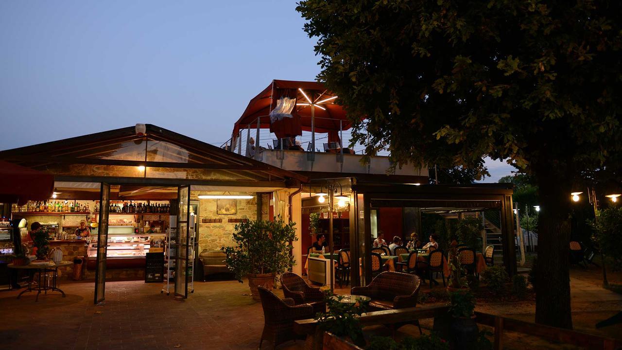 La Locanda Francigena Bed & Breakfast Lucca Bagian luar foto